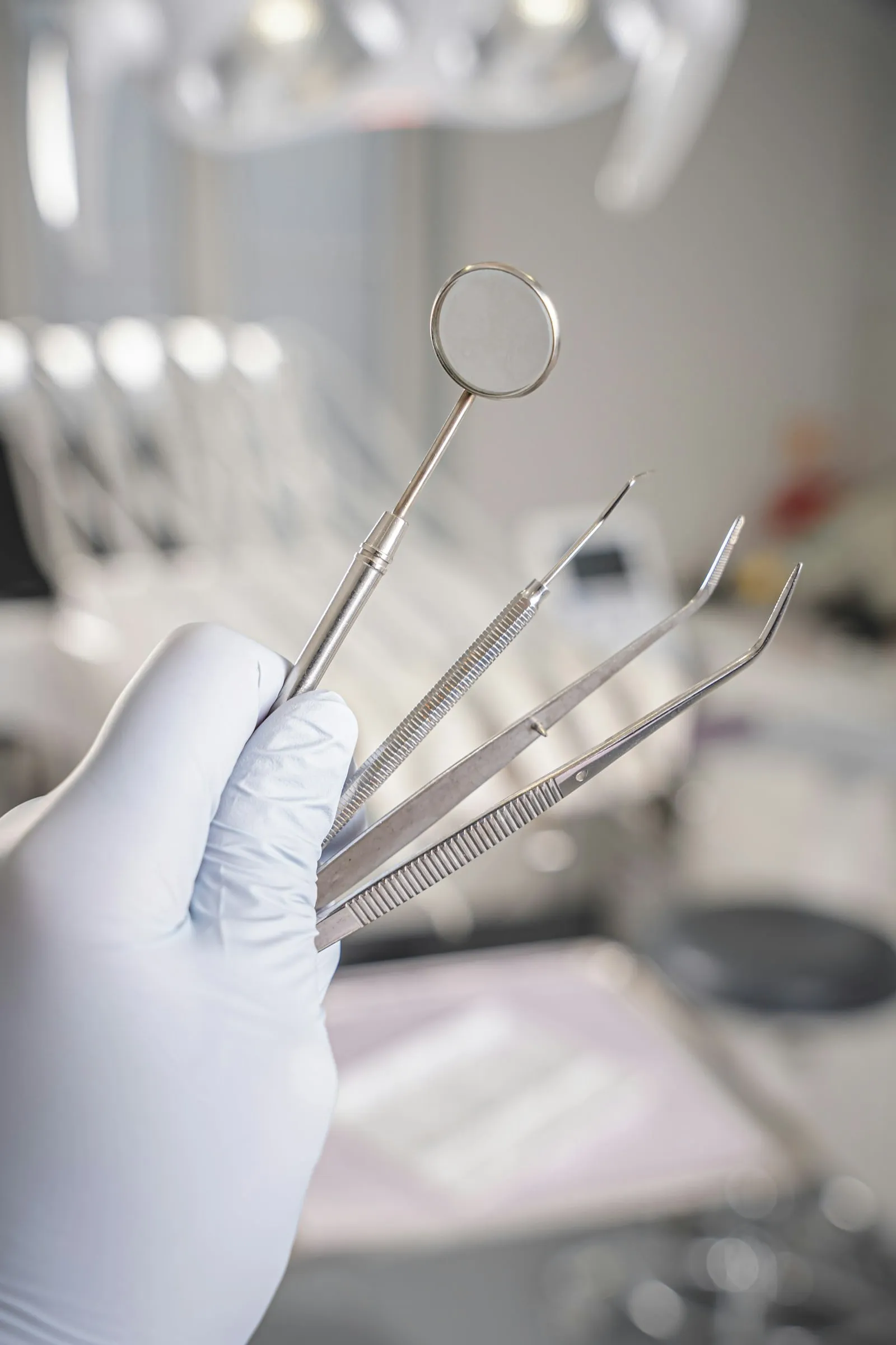 Endodoncia: limas, gutapercha, conos de papel, cementos